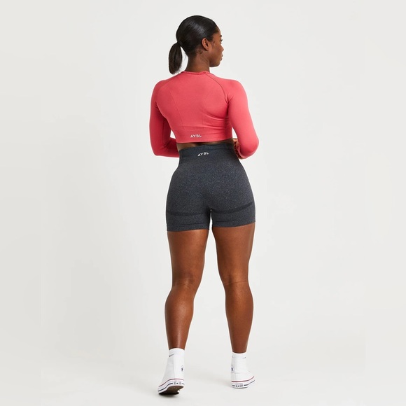 AYBL seamless V2 long sleeve crop top NWT size small dusty rose - Picture 4 of 6